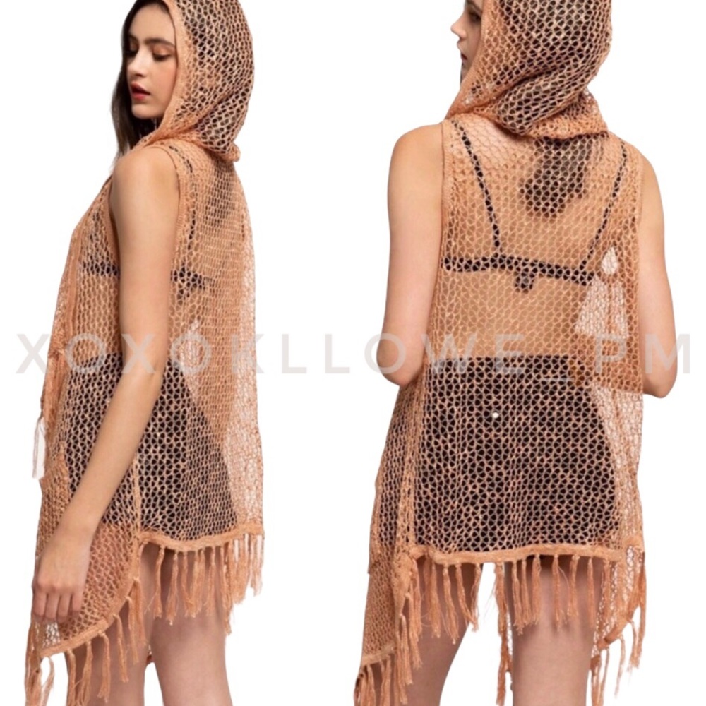 POL Peach Sparkle Fisherman Knit Hooded Fringe Vest - Picture 3 of 7